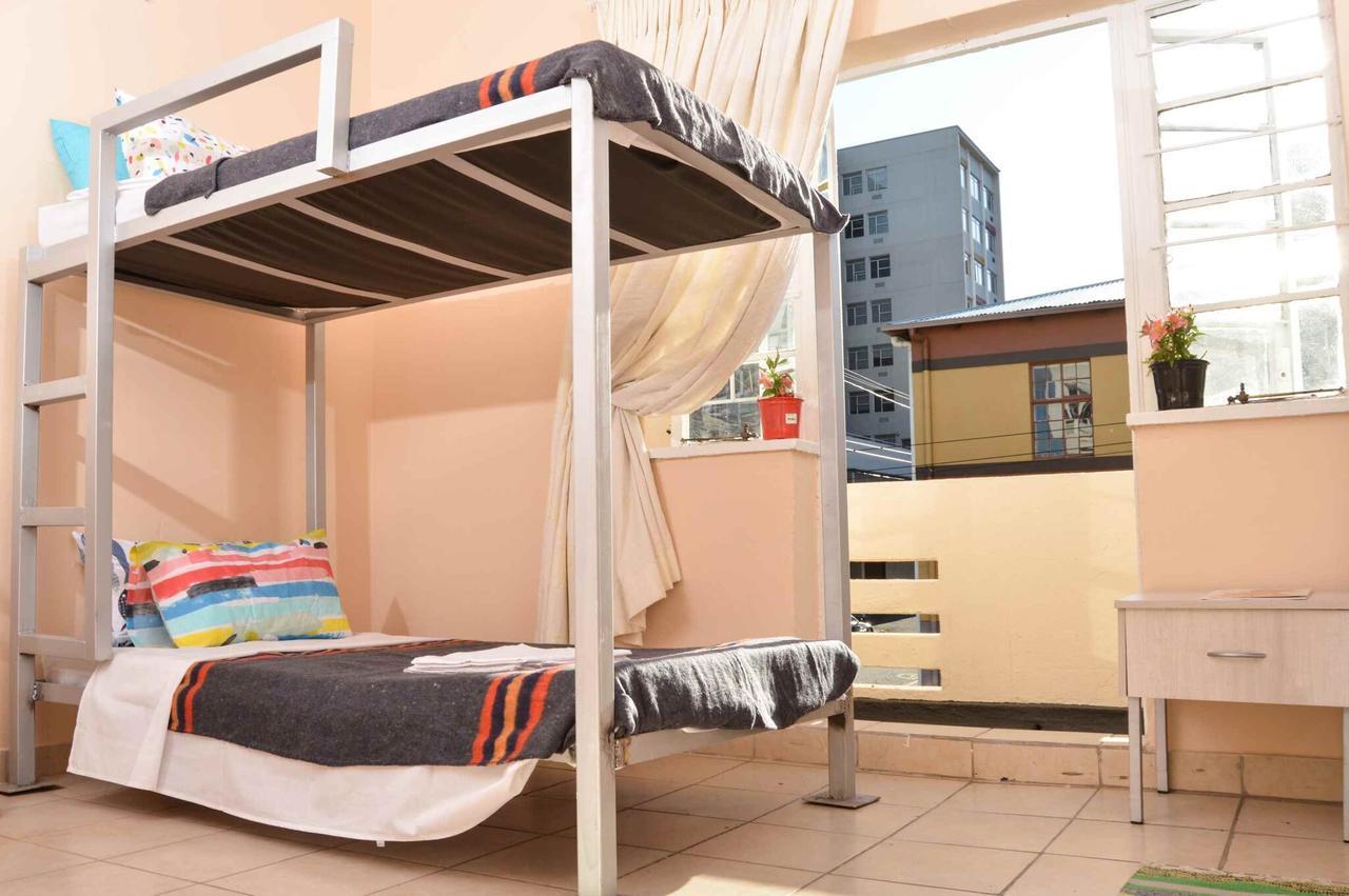 Хостел Urban Backpackers Йоханнесбург Экстерьер фото