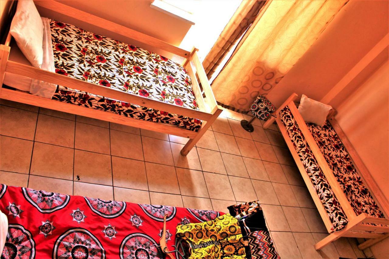 Хостел Urban Backpackers Йоханнесбург Экстерьер фото