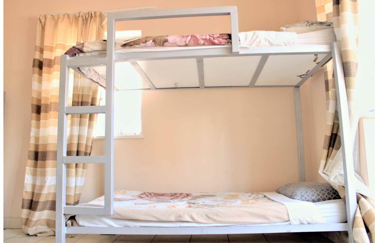 Хостел Urban Backpackers Йоханнесбург Экстерьер фото