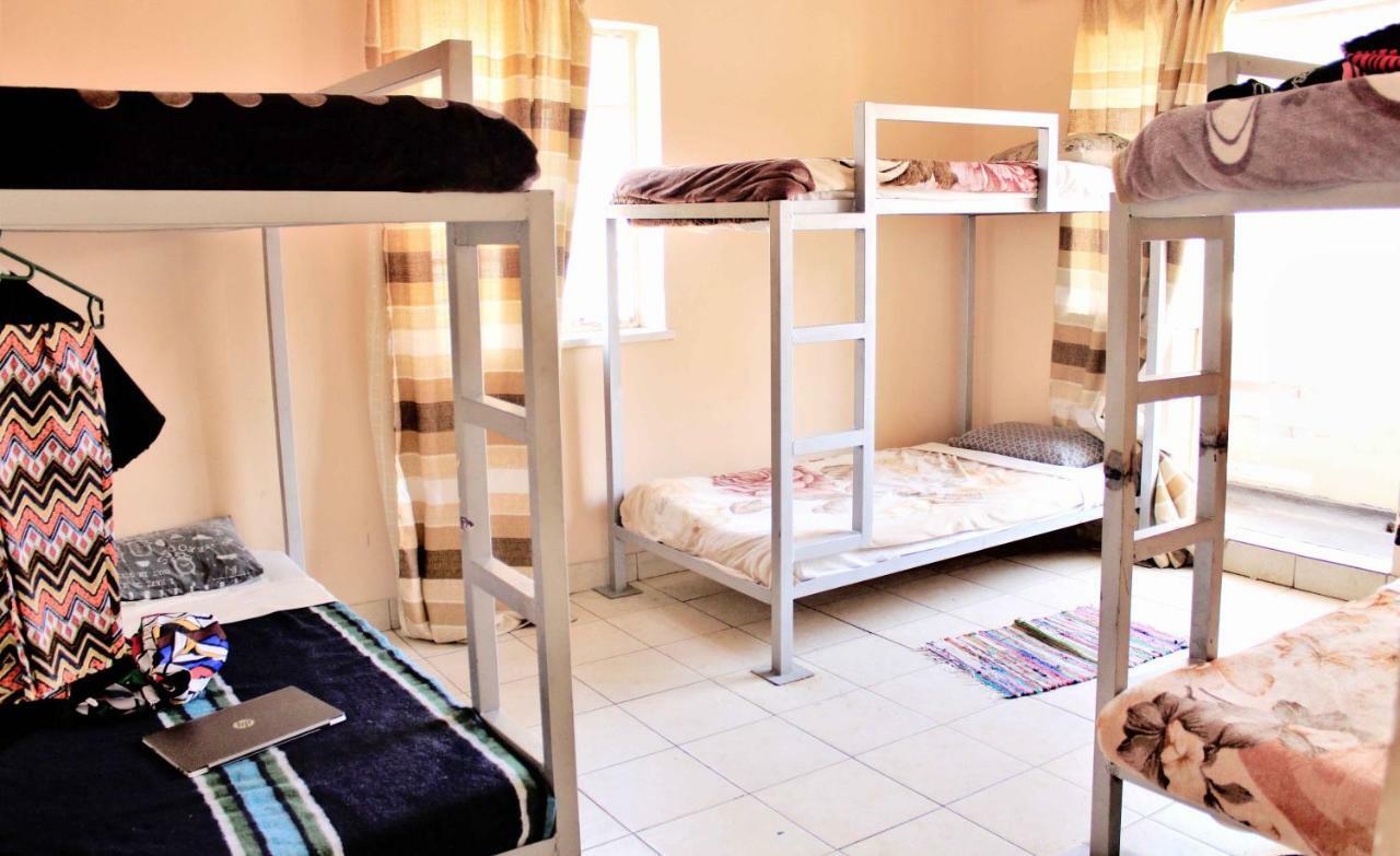 Хостел Urban Backpackers Йоханнесбург Экстерьер фото
